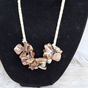 Handmade iridescent lotus flower necklace‎